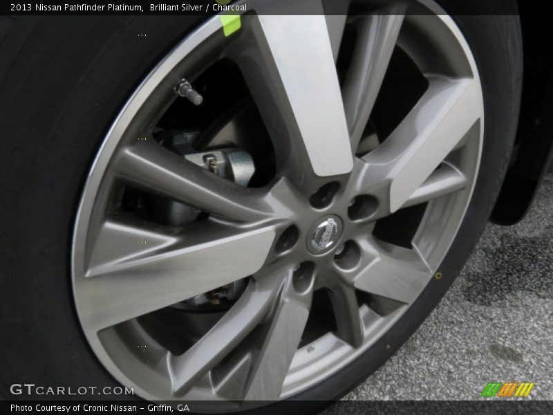 Brilliant Silver / Charcoal 2013 Nissan Pathfinder Platinum