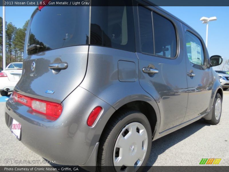 Gun Metallic / Light Gray 2013 Nissan Cube 1.8 S