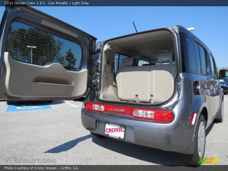 Gun Metallic / Light Gray 2013 Nissan Cube 1.8 S