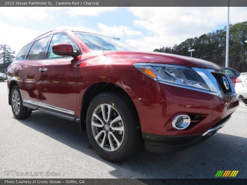 Cayenne Red / Charcoal 2013 Nissan Pathfinder SL