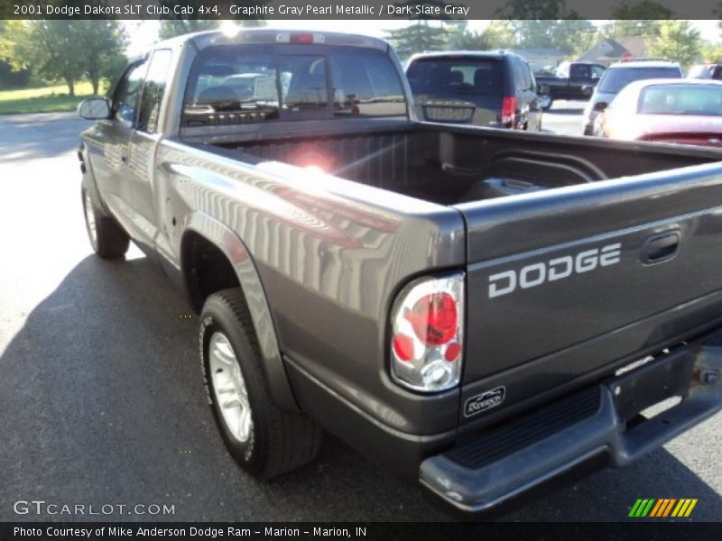 Graphite Gray Pearl Metallic / Dark Slate Gray 2001 Dodge Dakota SLT Club Cab 4x4