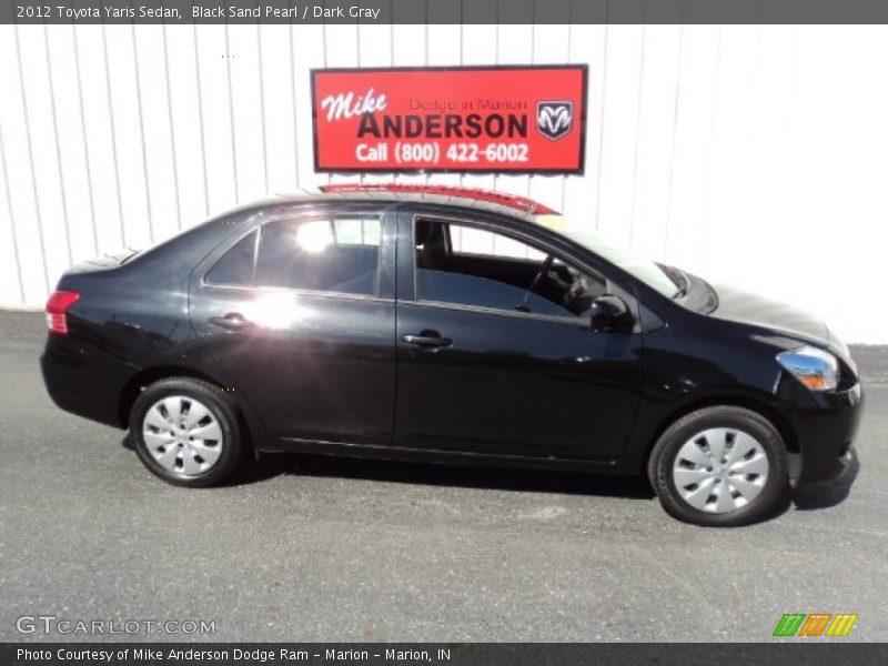 Black Sand Pearl / Dark Gray 2012 Toyota Yaris Sedan