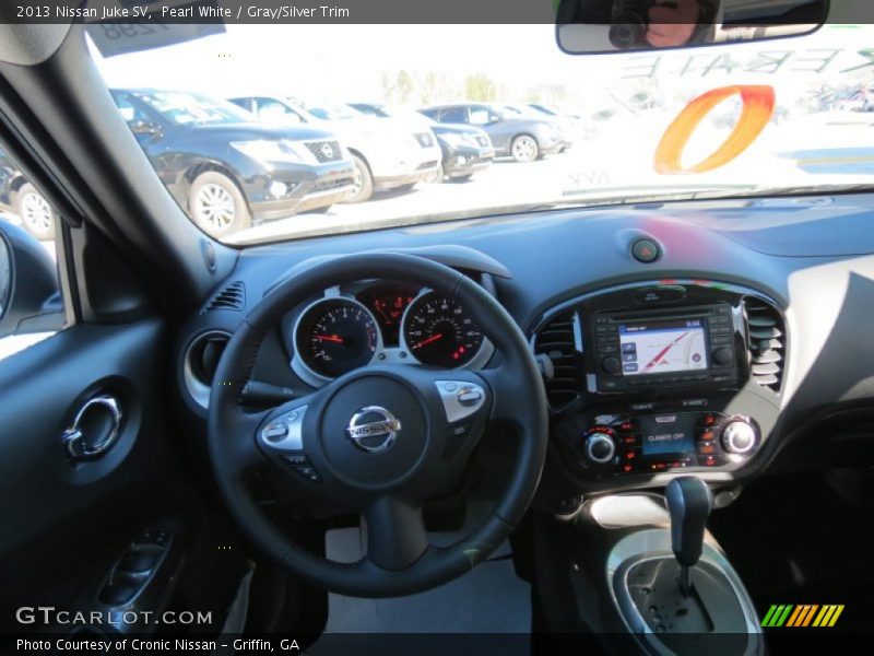 Pearl White / Gray/Silver Trim 2013 Nissan Juke SV