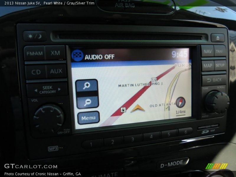 Pearl White / Gray/Silver Trim 2013 Nissan Juke SV