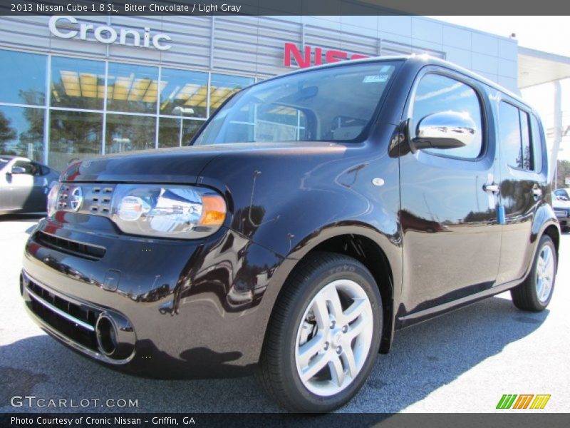 Bitter Chocolate / Light Gray 2013 Nissan Cube 1.8 SL