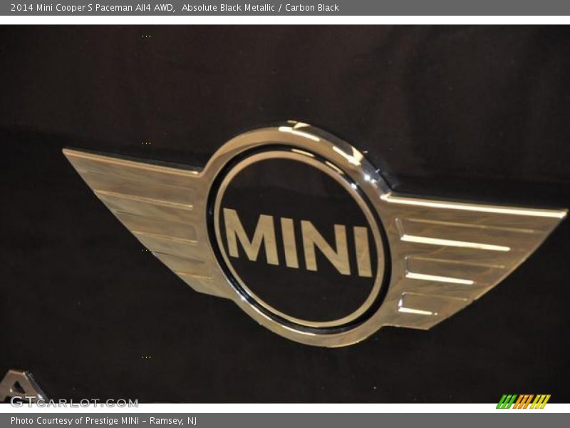 Absolute Black Metallic / Carbon Black 2014 Mini Cooper S Paceman All4 AWD