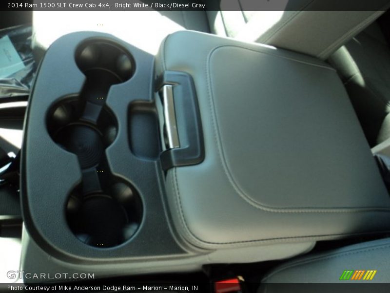 Bright White / Black/Diesel Gray 2014 Ram 1500 SLT Crew Cab 4x4