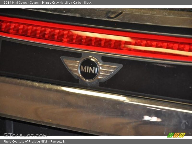 Eclipse Gray Metallic / Carbon Black 2014 Mini Cooper Coupe