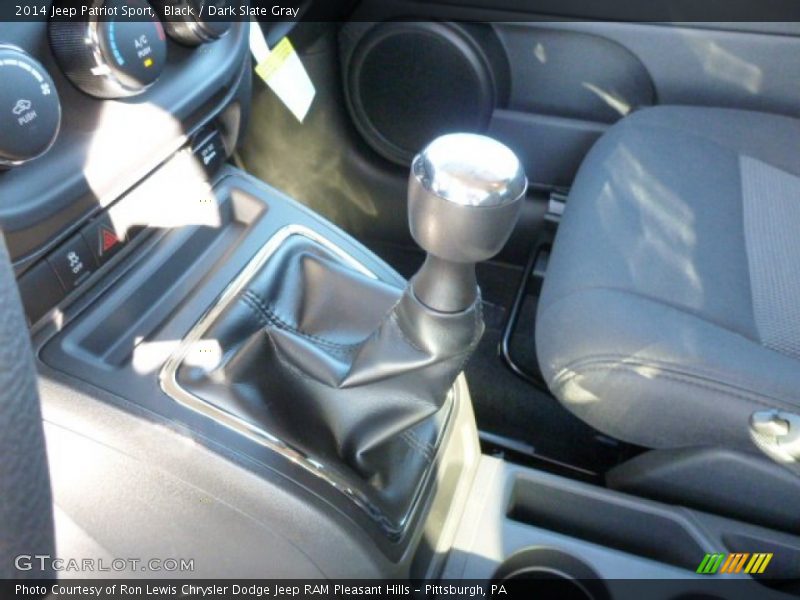  2014 Patriot Sport 5 Speed Manual Shifter
