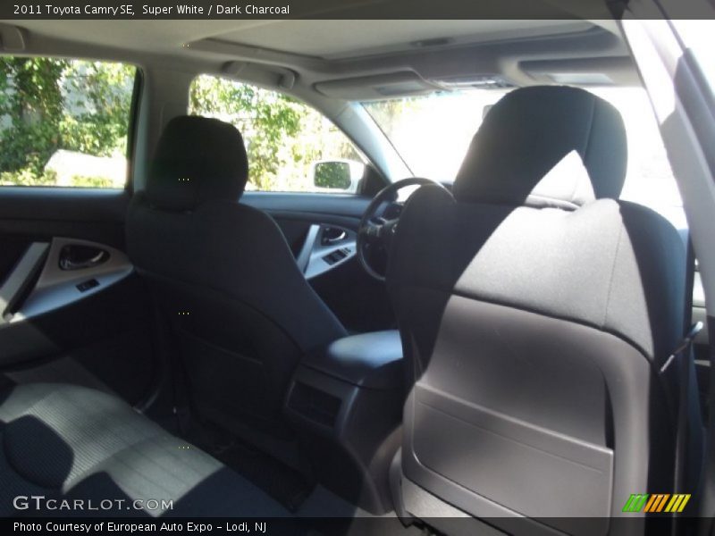 Super White / Dark Charcoal 2011 Toyota Camry SE
