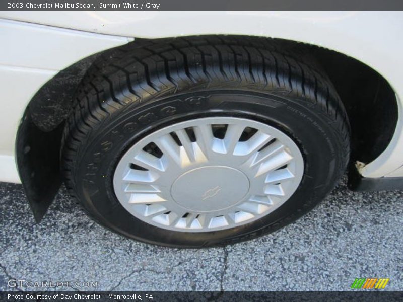 Summit White / Gray 2003 Chevrolet Malibu Sedan