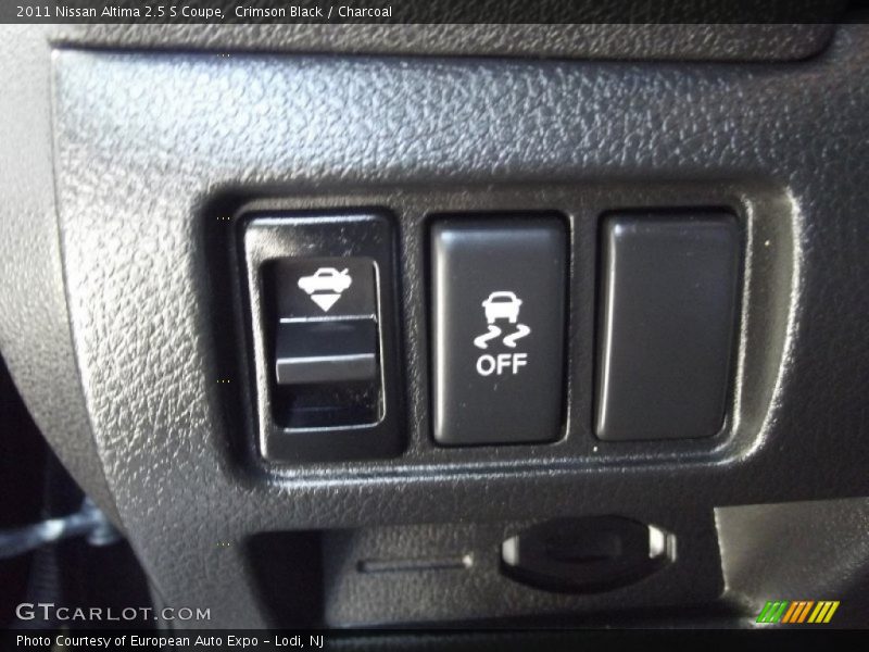 Crimson Black / Charcoal 2011 Nissan Altima 2.5 S Coupe
