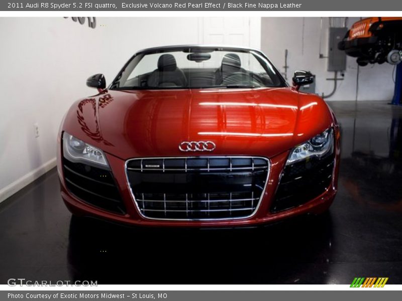  2011 R8 Spyder 5.2 FSI quattro Exclusive Volcano Red Pearl Effect