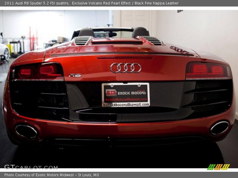 Exclusive Volcano Red Pearl Effect / Black Fine Nappa Leather 2011 Audi R8 Spyder 5.2 FSI quattro