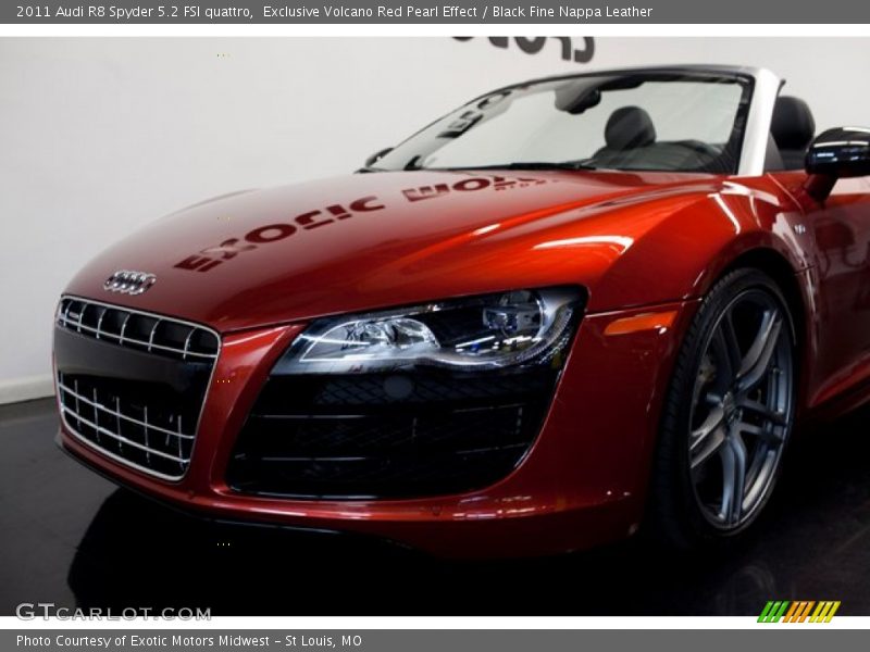 Exclusive Volcano Red Pearl Effect / Black Fine Nappa Leather 2011 Audi R8 Spyder 5.2 FSI quattro