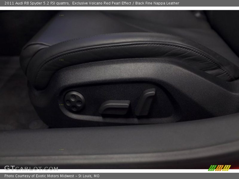 Exclusive Volcano Red Pearl Effect / Black Fine Nappa Leather 2011 Audi R8 Spyder 5.2 FSI quattro