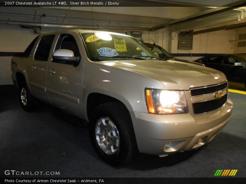 Silver Birch Metallic / Ebony 2007 Chevrolet Avalanche LT 4WD