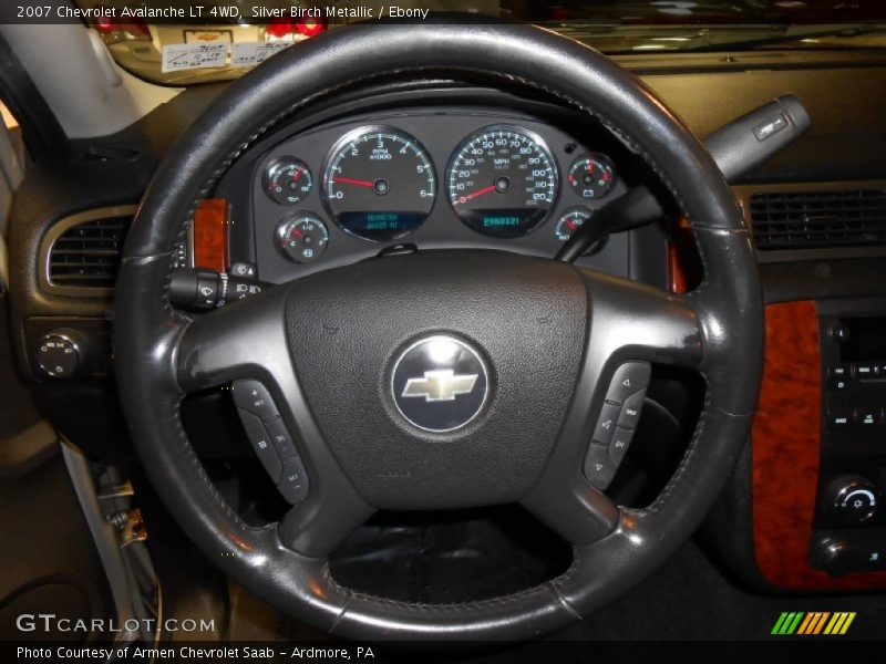 Silver Birch Metallic / Ebony 2007 Chevrolet Avalanche LT 4WD