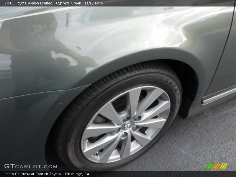 Cypress Green Pearl / Ivory 2011 Toyota Avalon Limited