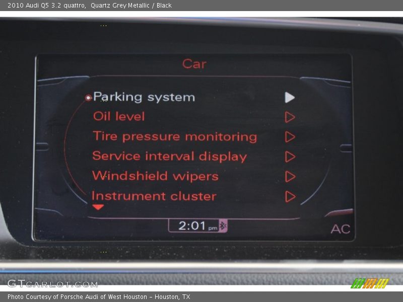 Quartz Grey Metallic / Black 2010 Audi Q5 3.2 quattro