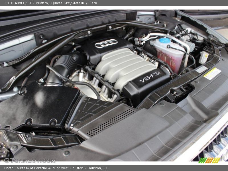Quartz Grey Metallic / Black 2010 Audi Q5 3.2 quattro