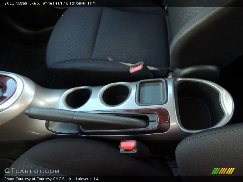 White Pearl / Black/Silver Trim 2011 Nissan Juke S