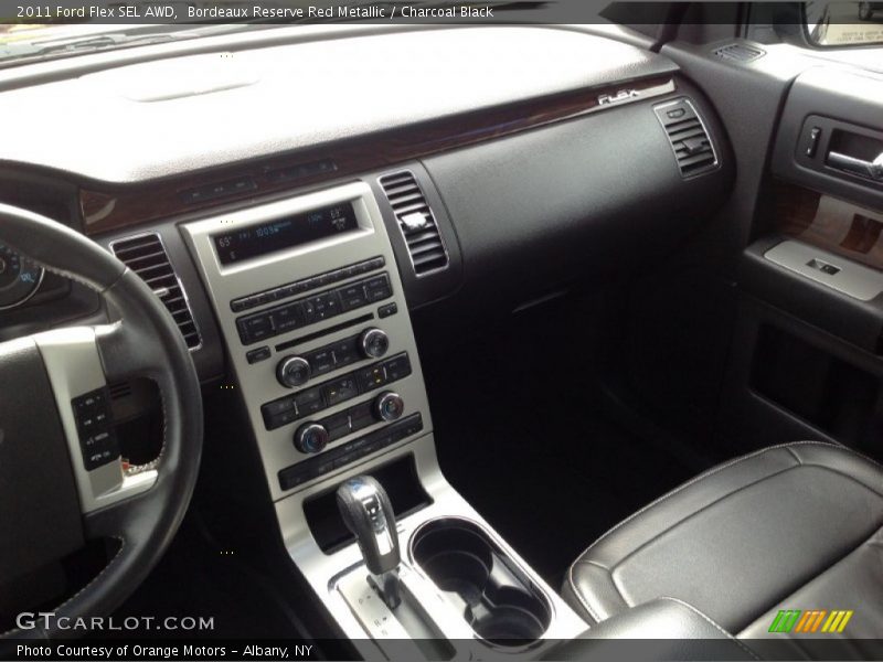 Bordeaux Reserve Red Metallic / Charcoal Black 2011 Ford Flex SEL AWD
