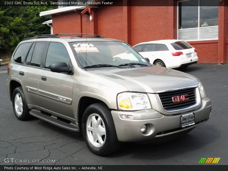 Sandalwood Metallic / Medium Pewter 2003 GMC Envoy SLE 4x4