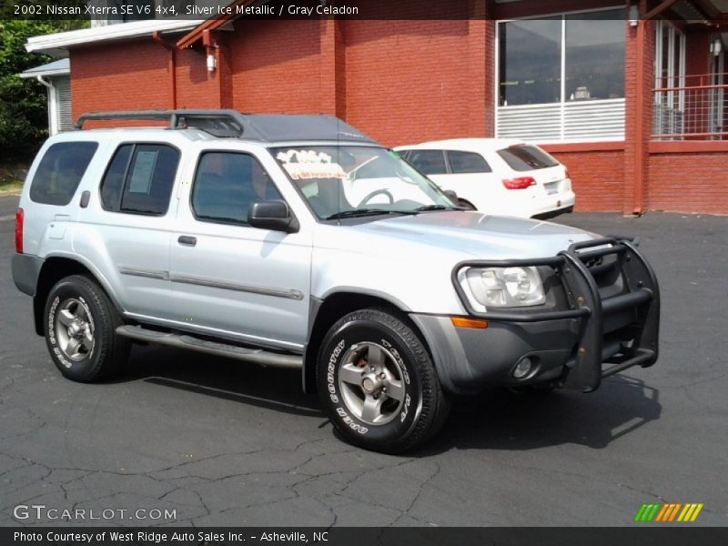 Silver Ice Metallic / Gray Celadon 2002 Nissan Xterra SE V6 4x4