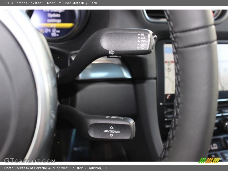 Controls of 2014 Boxster S
