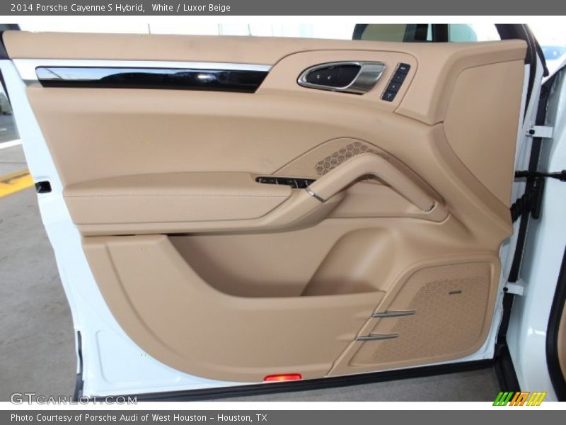 Door Panel of 2014 Cayenne S Hybrid