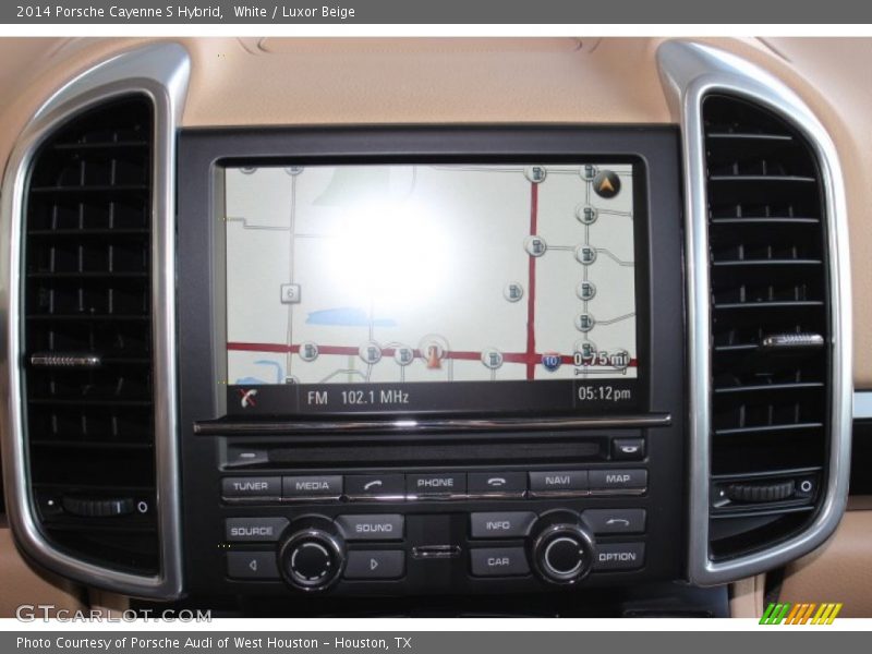 Navigation of 2014 Cayenne S Hybrid