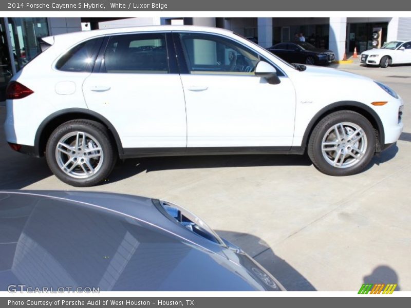White / Luxor Beige 2014 Porsche Cayenne S Hybrid