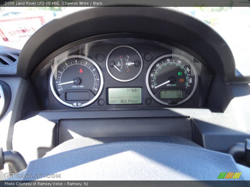 Chawton White / Black 2006 Land Rover LR3 V8 HSE