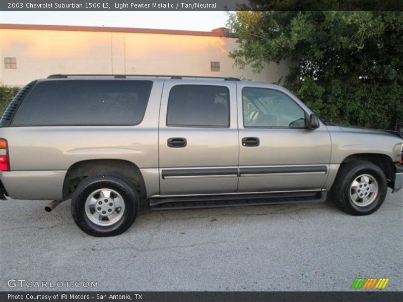 Light Pewter Metallic / Tan/Neutral 2003 Chevrolet Suburban 1500 LS