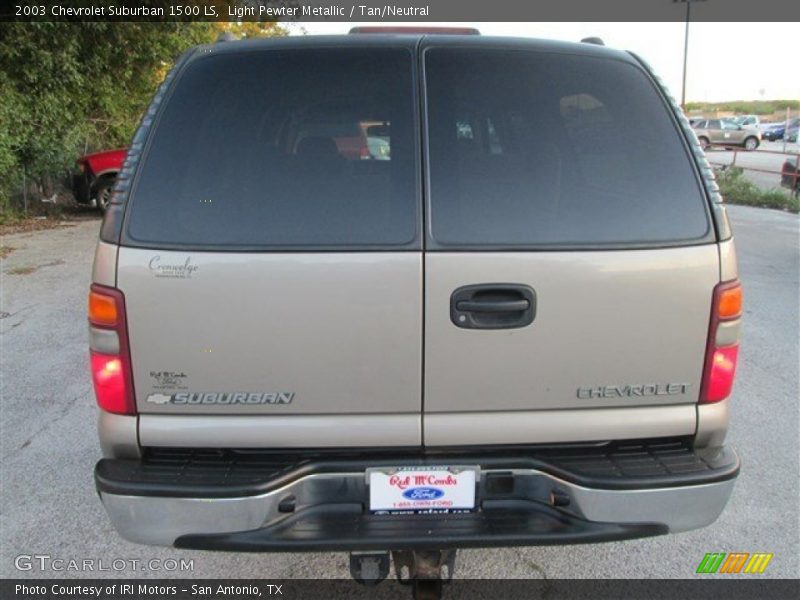 Light Pewter Metallic / Tan/Neutral 2003 Chevrolet Suburban 1500 LS