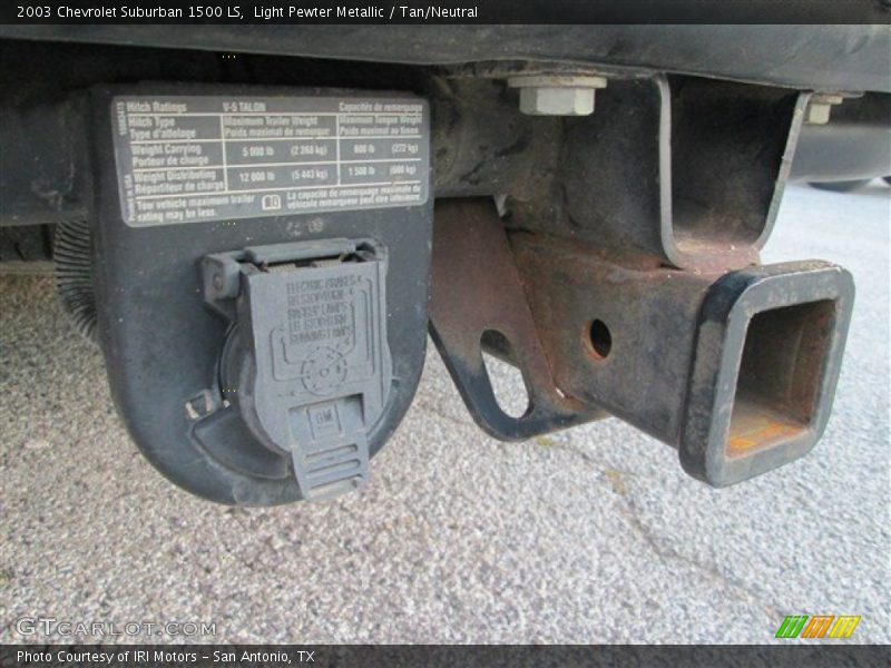 Light Pewter Metallic / Tan/Neutral 2003 Chevrolet Suburban 1500 LS