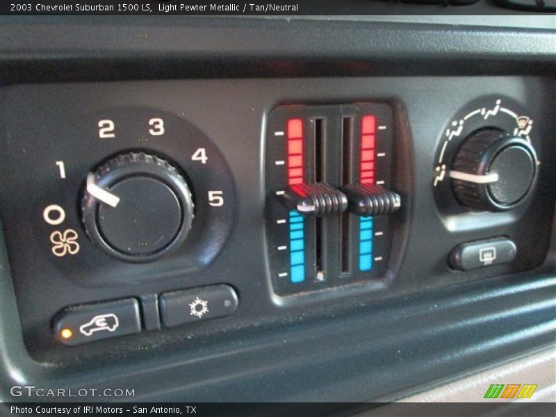 Light Pewter Metallic / Tan/Neutral 2003 Chevrolet Suburban 1500 LS