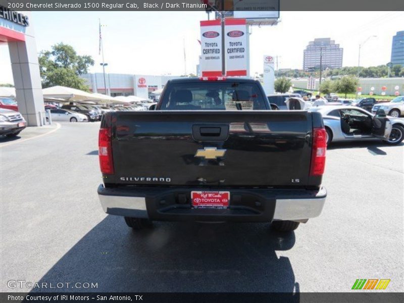 Black / Dark Titanium 2009 Chevrolet Silverado 1500 Regular Cab