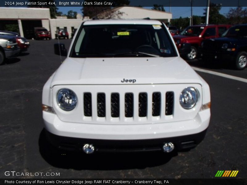 Bright White / Dark Slate Gray 2014 Jeep Patriot Sport 4x4