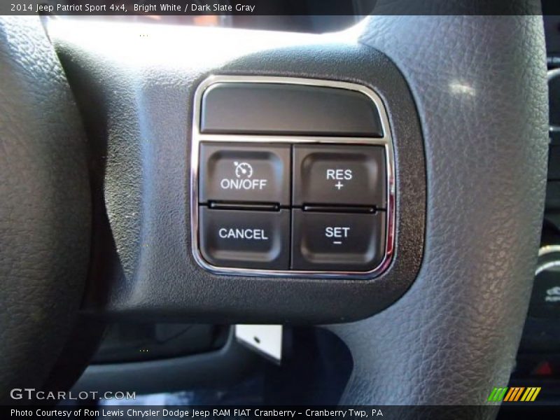 Bright White / Dark Slate Gray 2014 Jeep Patriot Sport 4x4