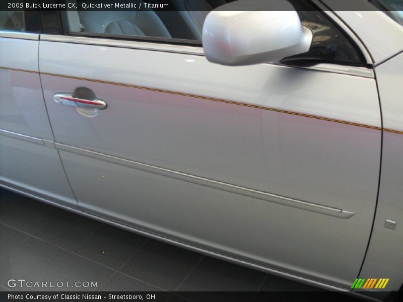 Quicksilver Metallic / Titanium 2009 Buick Lucerne CX