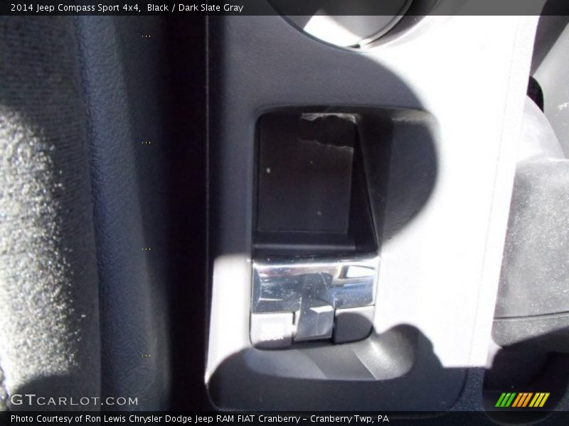 Black / Dark Slate Gray 2014 Jeep Compass Sport 4x4