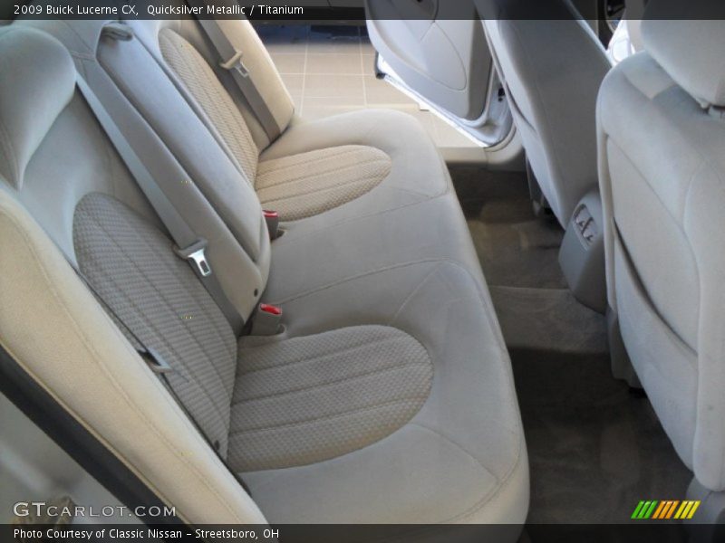 Quicksilver Metallic / Titanium 2009 Buick Lucerne CX