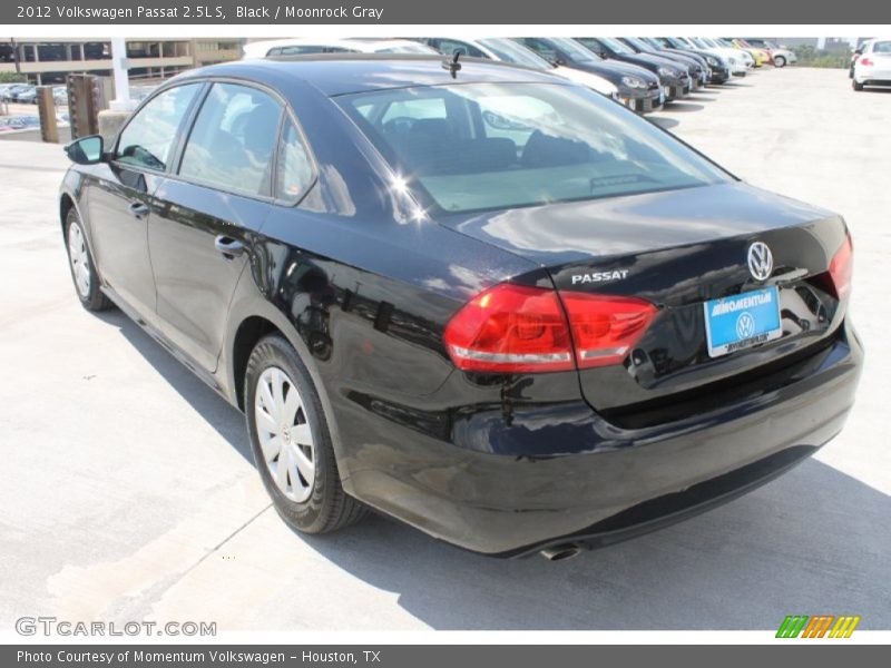 Black / Moonrock Gray 2012 Volkswagen Passat 2.5L S