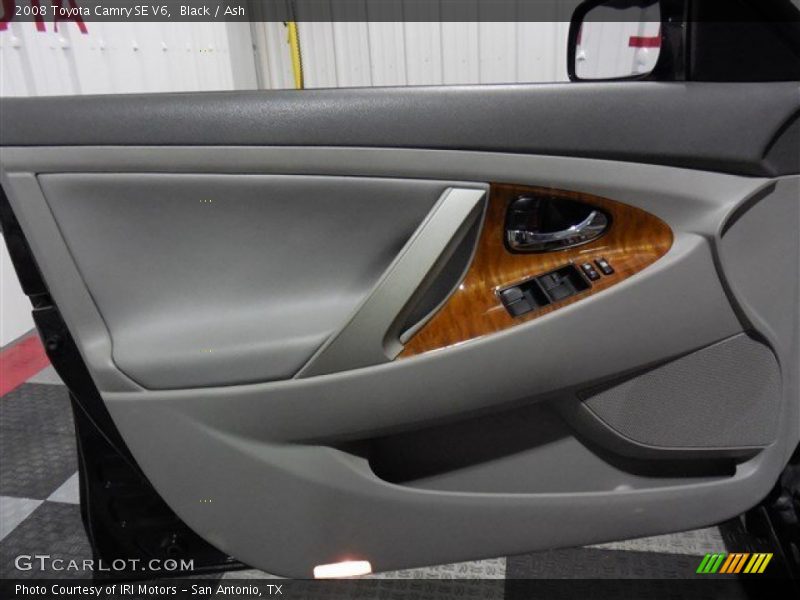 Black / Ash 2008 Toyota Camry SE V6