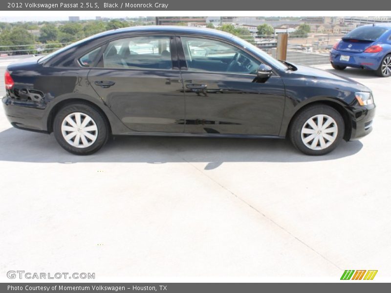 Black / Moonrock Gray 2012 Volkswagen Passat 2.5L S