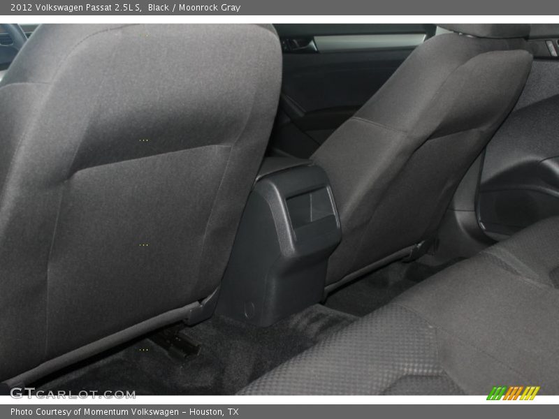 Black / Moonrock Gray 2012 Volkswagen Passat 2.5L S