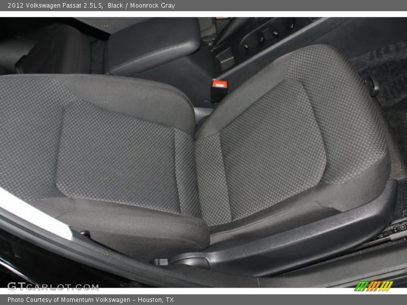 Black / Moonrock Gray 2012 Volkswagen Passat 2.5L S