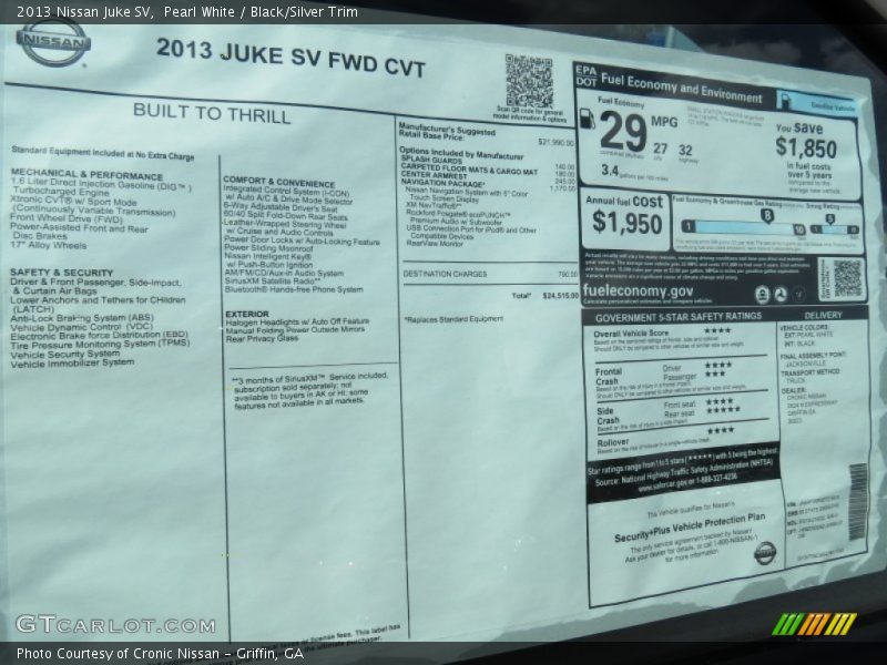 Pearl White / Black/Silver Trim 2013 Nissan Juke SV